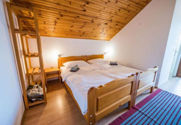 Guesthouse Mirko Hodak Seliste Dreznicko Luaran gambar
