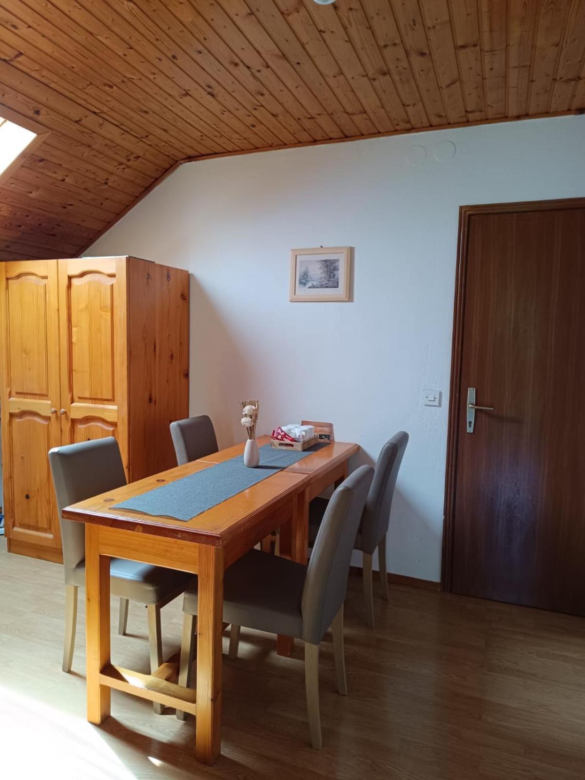 Guesthouse Mirko Hodak Seliste Dreznicko Luaran gambar
